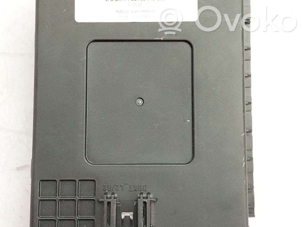 KIA Rio Steuergerät 