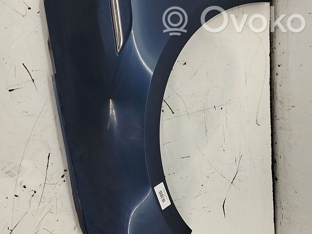 Renault Megane IV Contur aripă față 