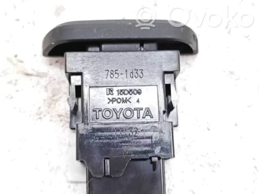 Toyota Yaris Interruttore luci di emergenza 