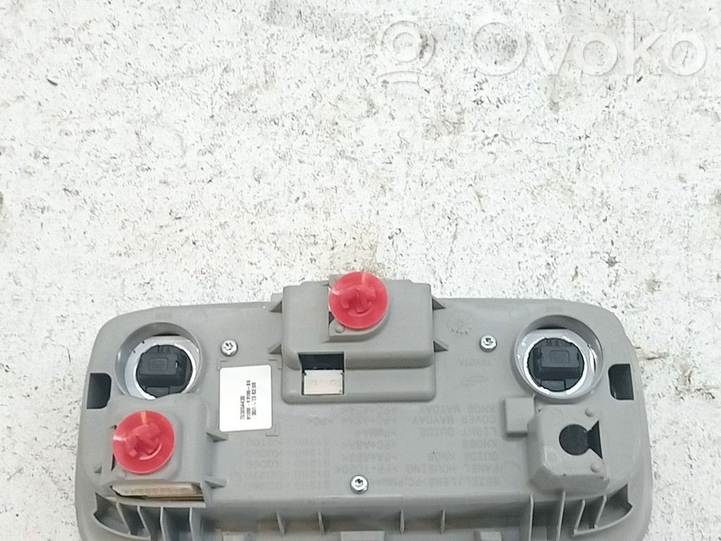 Toyota Yaris Rivestimento della console di illuminazione installata sul rivestimento del tetto
