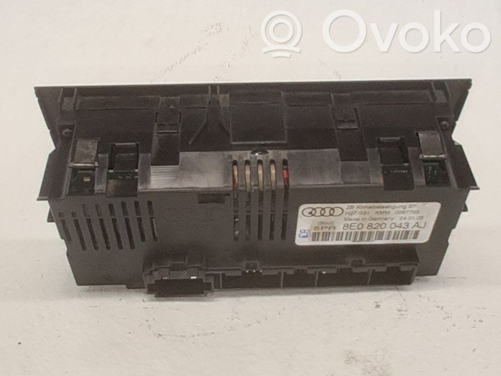 Audi A4 S4 B6 8E 8H Unitate control climatizare