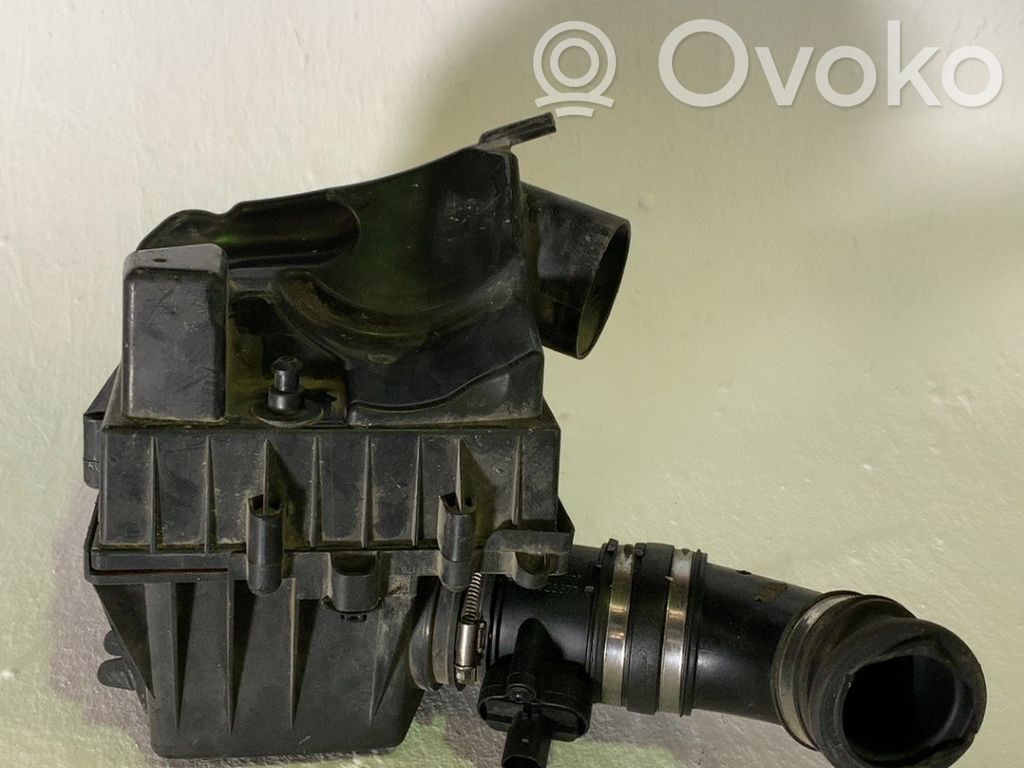Opel Corsa E Scatola del filtro dell’aria 