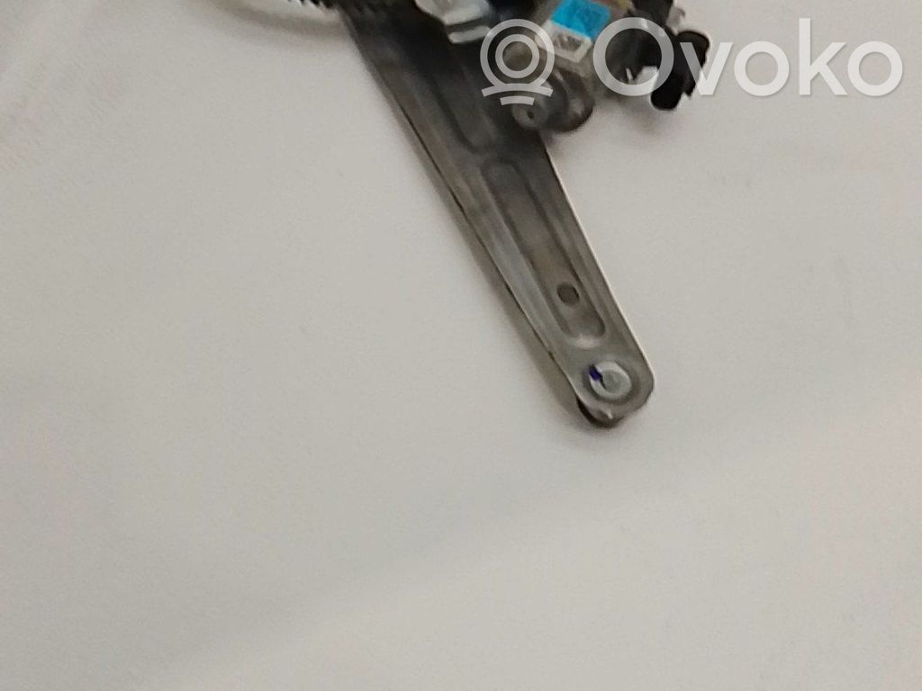 Regulador de ventanilla eléctrico de puerta delantera   83403C4010