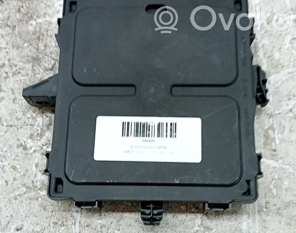 Modulo di controllo del corpo centrale   284B29766R
