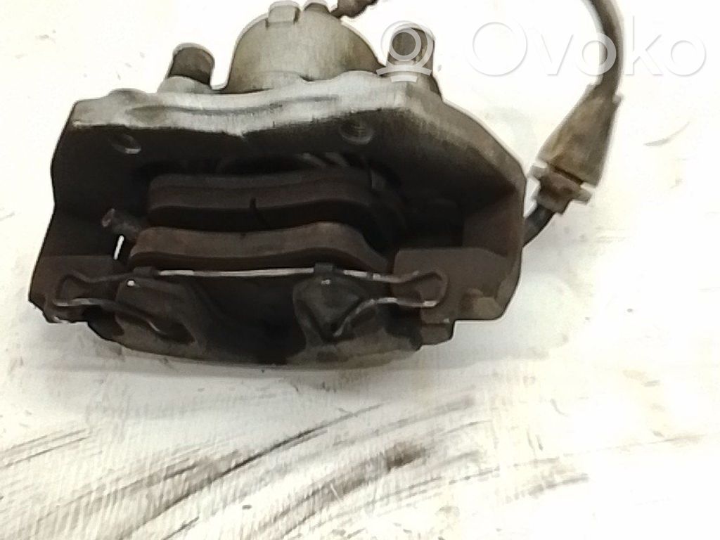 Caliper de freno delantero   10343242