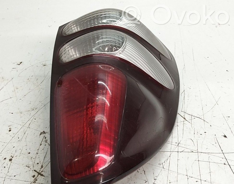 Toyota Land Cruiser (J100) Lampada fanale posteriore