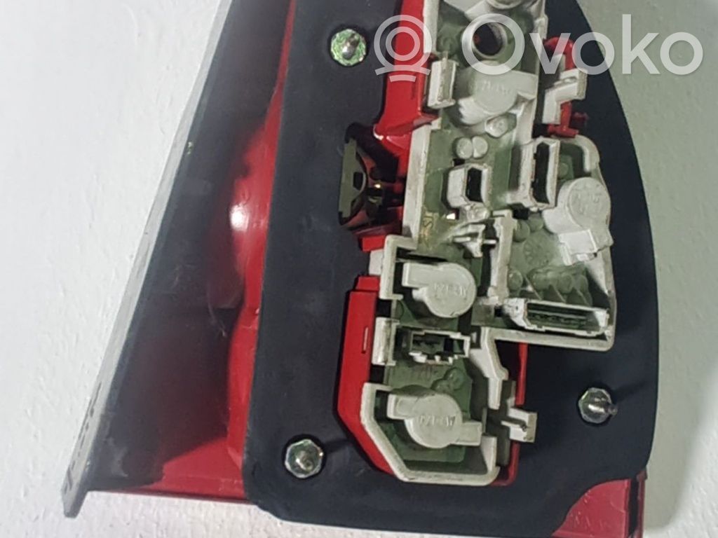 Volkswagen PASSAT B3 Lámpara de faros/luces traseros