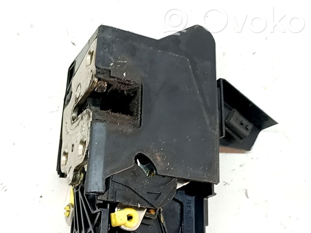 Dacia Sandero Etuoven lukko 