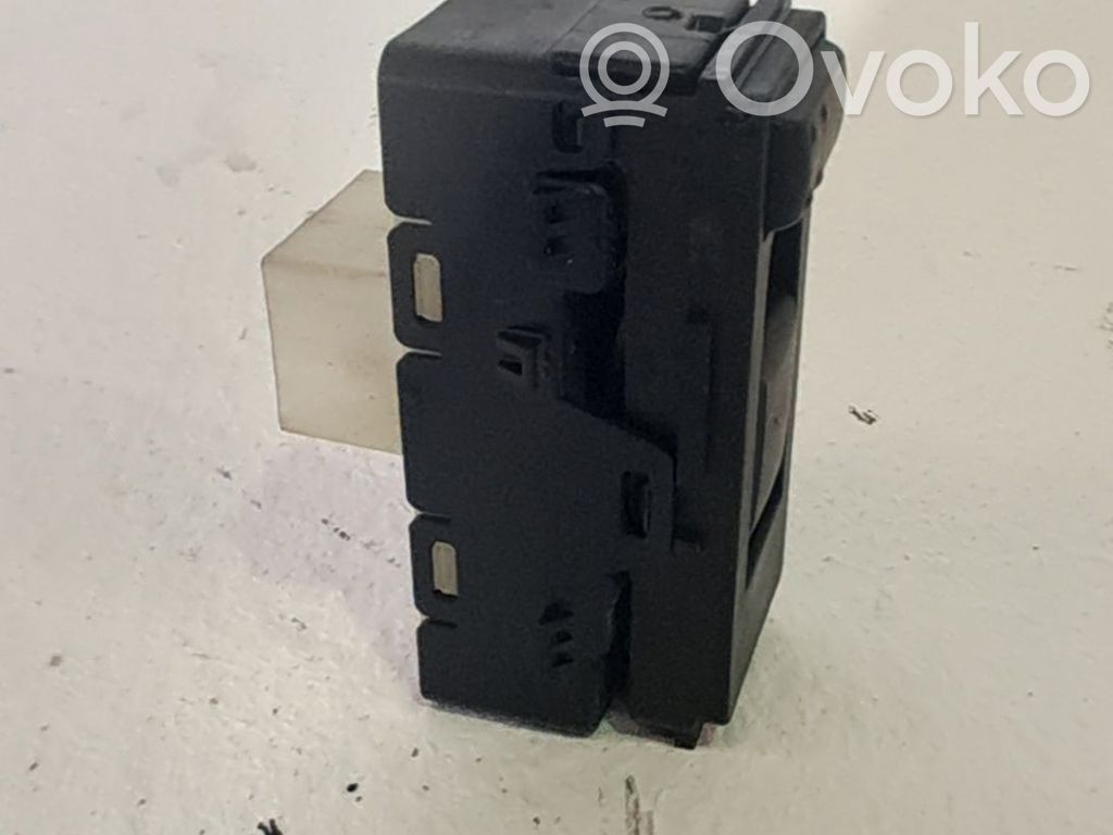 Interrupteur commade lève-vitre   4602785AA