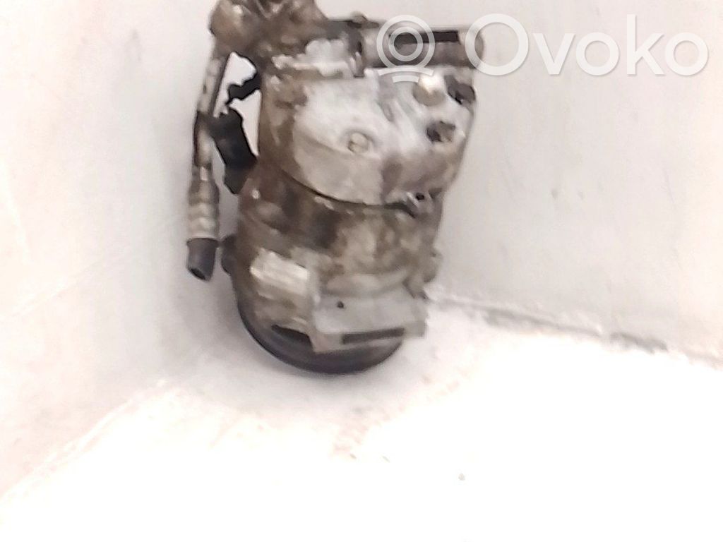 Compressore aria condizionata (A/C) (pompa)   13171593