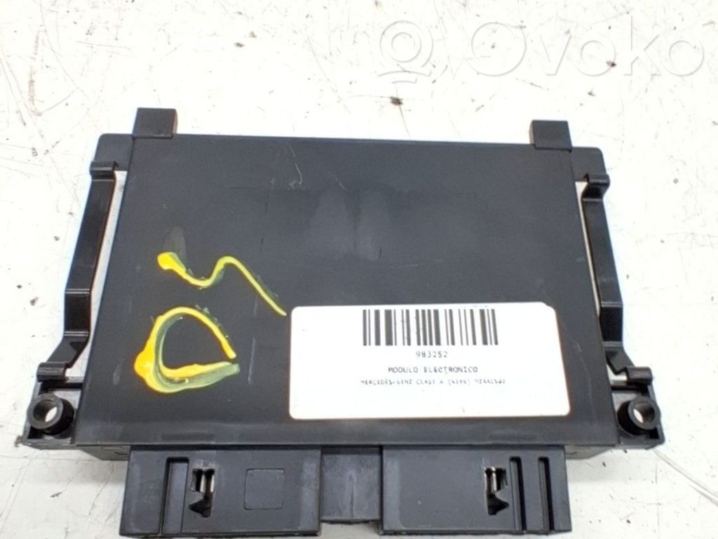 Mercedes-Benz A W169 Module de contrôle carrosserie centrale