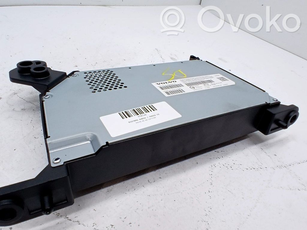 Volvo XC40 Radio/CD/DVD/GPS-pääyksikkö 