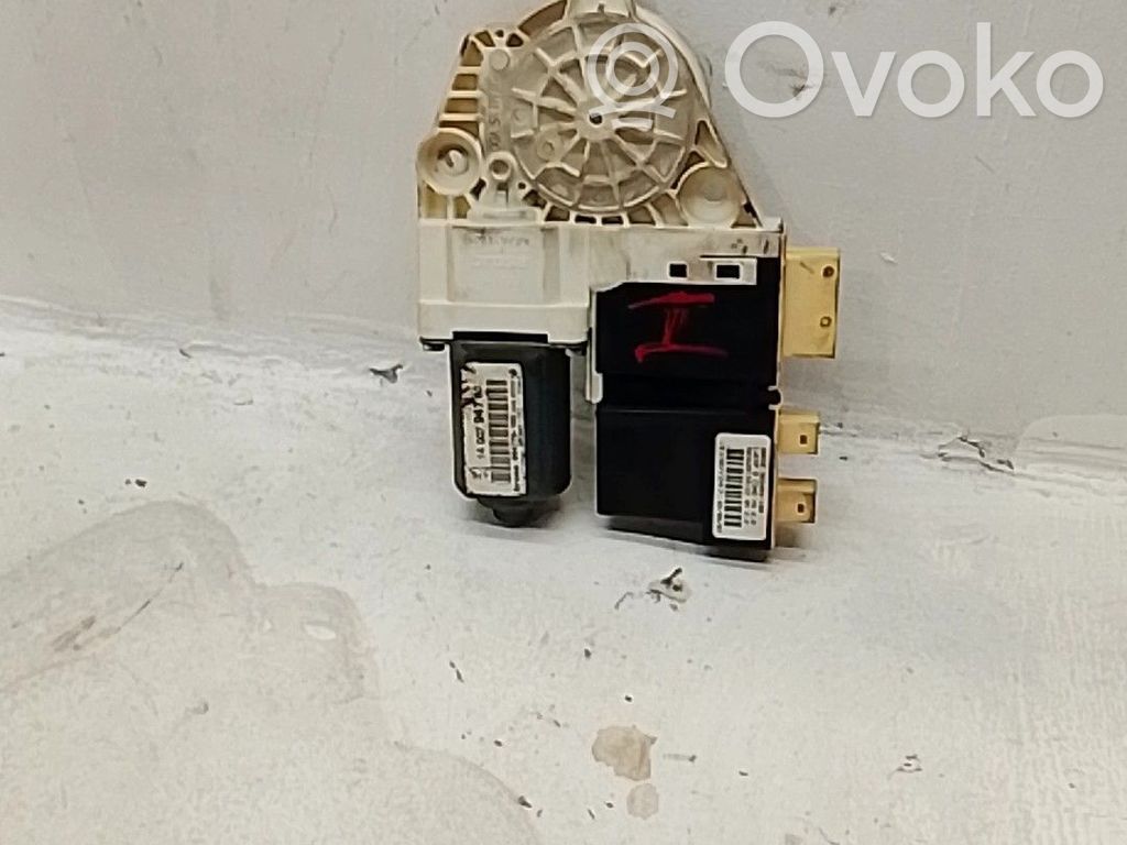 Lancia Phedra Moteur de lève-vitre de porte avant