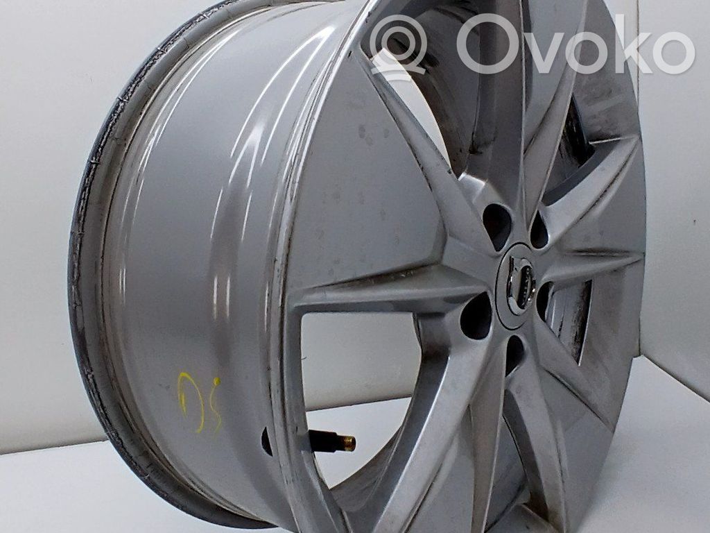 Volvo XC40 Felgi aluminiowe R24