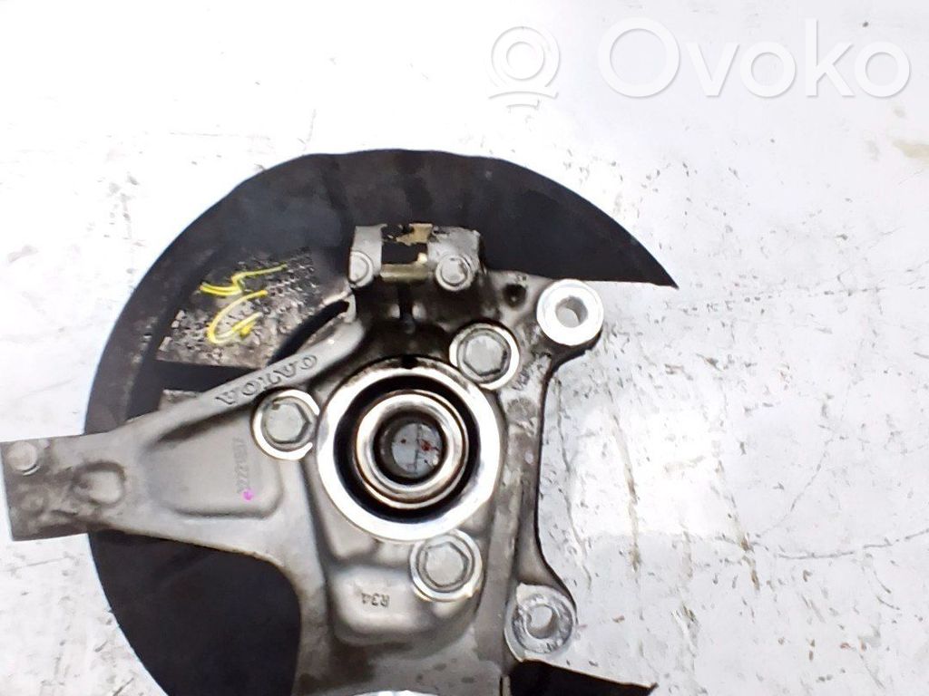 Volvo XC40 Fuzetă butuc roată față 