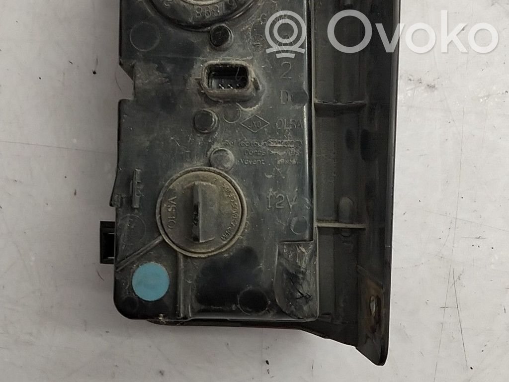 Front fender indicator light   265598248R