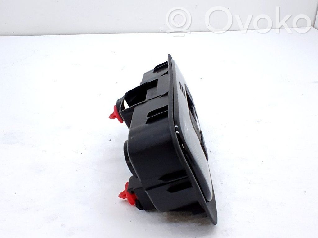 Toyota Yaris Cross Consola de luz del techo