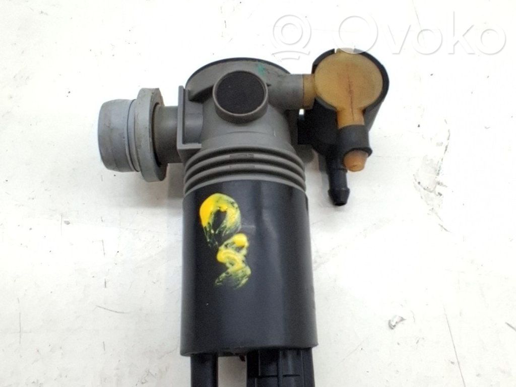 Toyota Yaris Cross Pumpe Scheibenwaschanlage