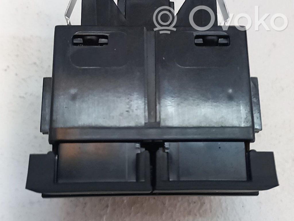 Fiat Seicento/600 Interruttore luci di emergenza
