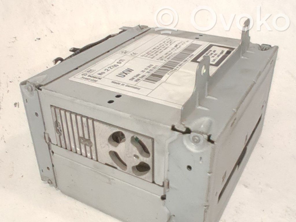 Radio / CD-Player / DVD-Player / Navigation   22790015