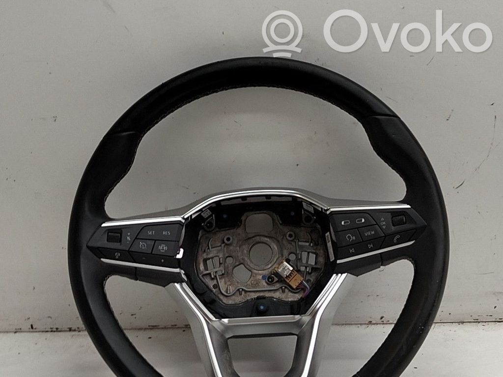 Seat Arona Volan