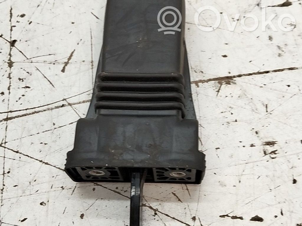 Audi A3 S3 8V Charnière inférieure de porte avant