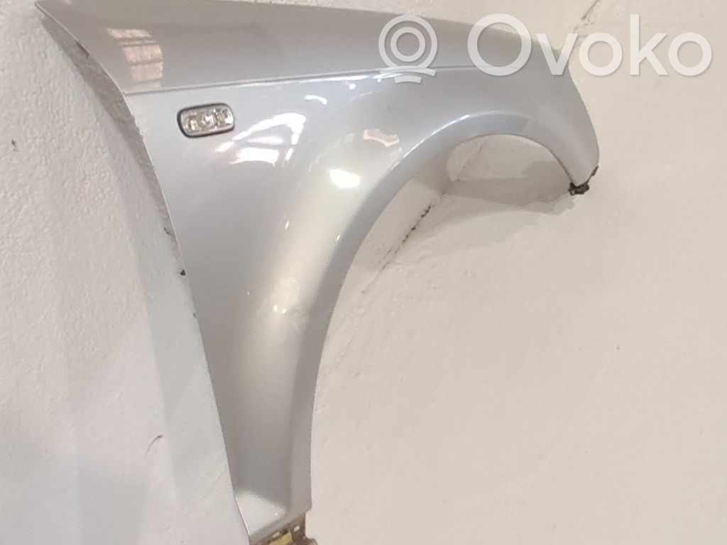 Audi A3 S3 8L Arche d'aile avant 