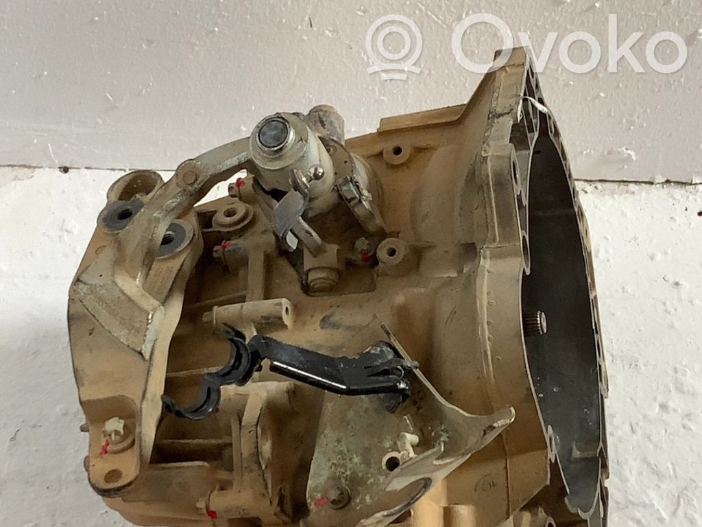 Opel Corsa D Boîte de vitesses manuelle à 5 vitesses