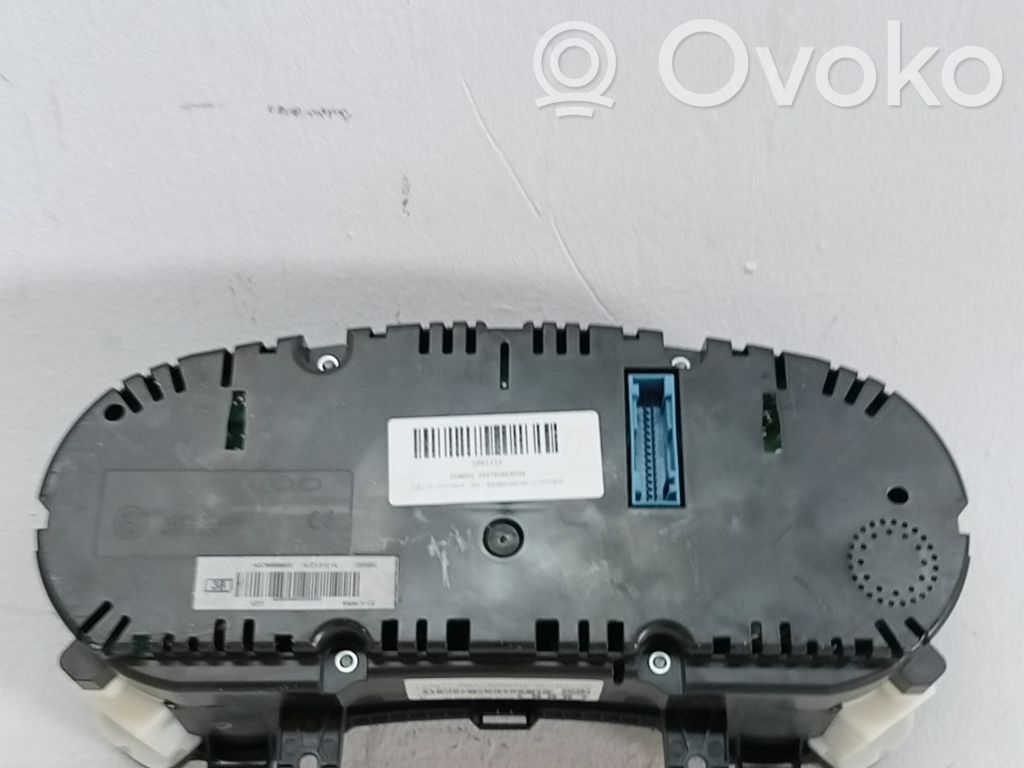 Audi A1 Nopeusmittari (mittaristo) 