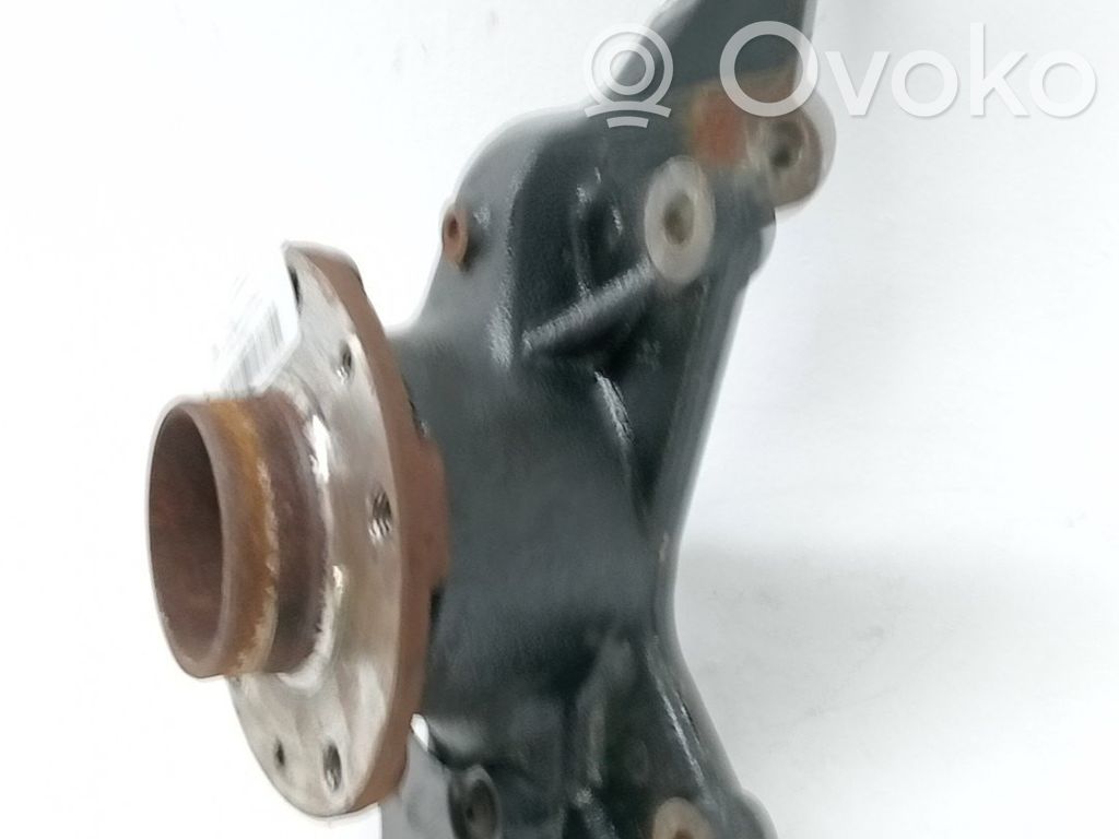 Renault 5 Achsschenkel vorne 