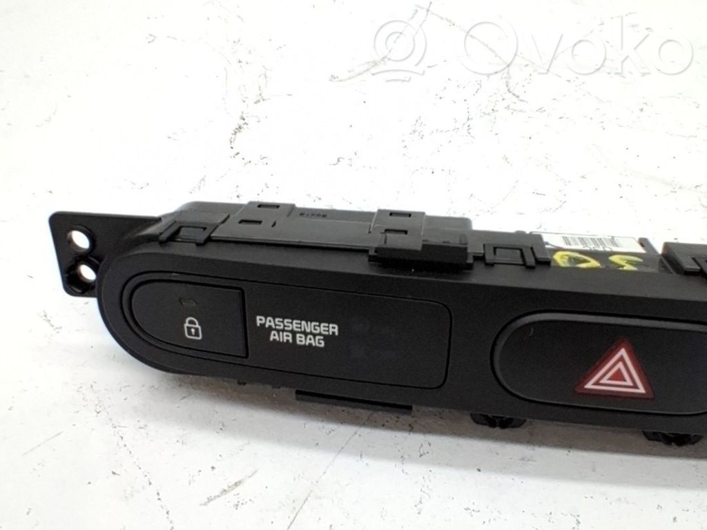 KIA Carens III Botón interruptor de luz de peligro
