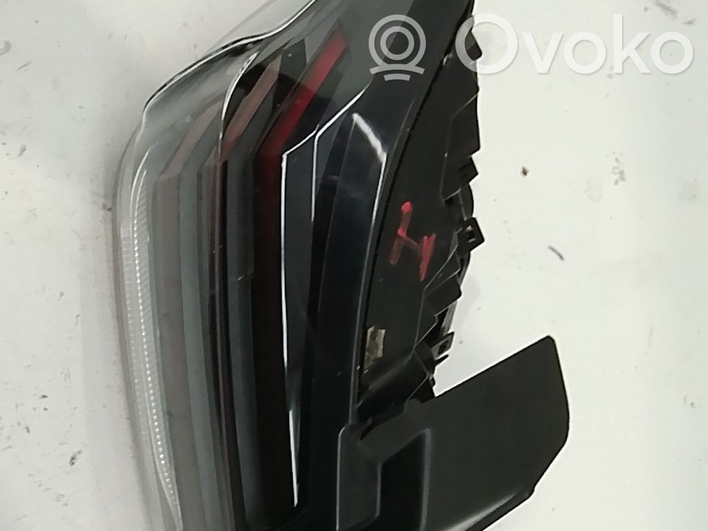 Peugeot 208 II Lámpara de faros/luces traseros 