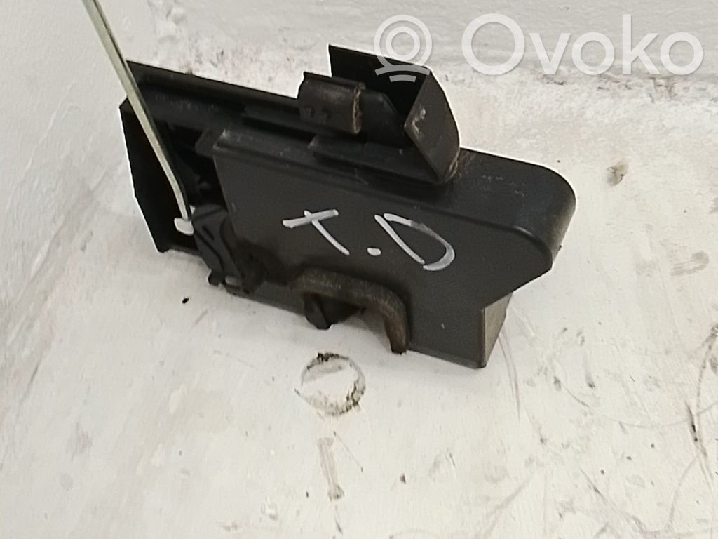 Dacia Sandero Galinių durų spyna