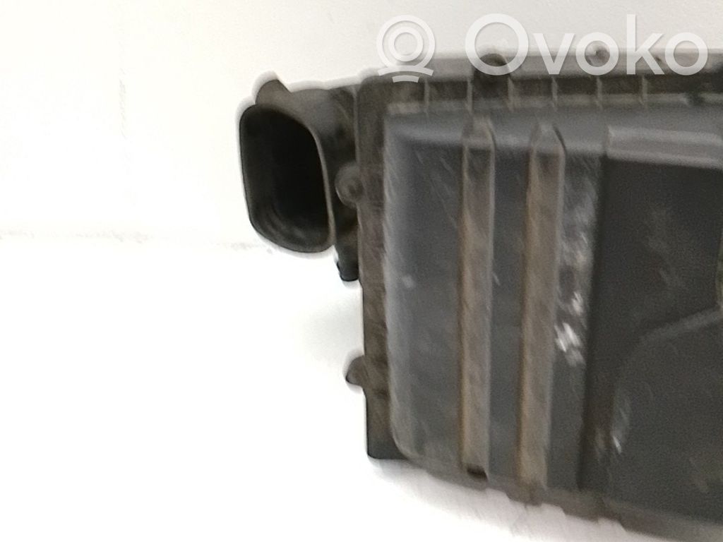 Audi A1 Obudowa filtra powietrza 