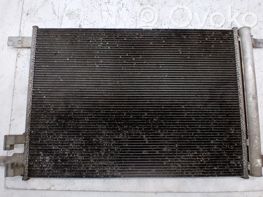 Seat Arona Radiateur condenseur de climatisation 