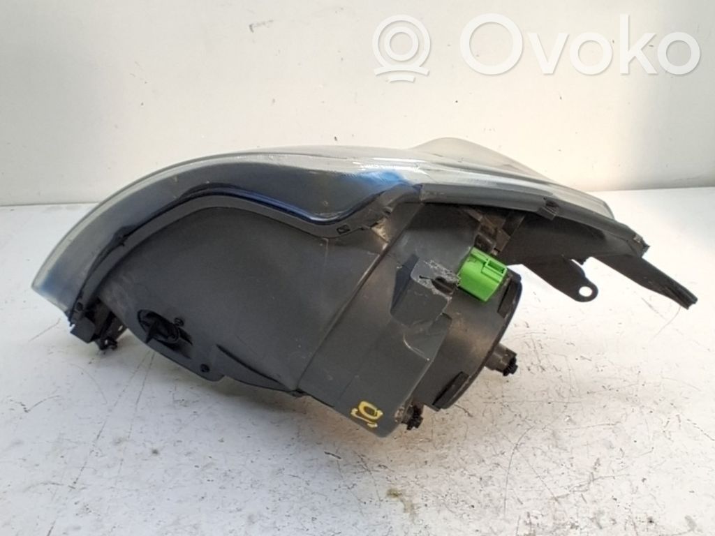 Ford Fiesta Phare frontale