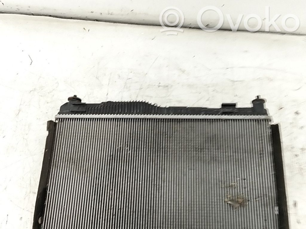 Ford Puma Radiateur de refroidissement