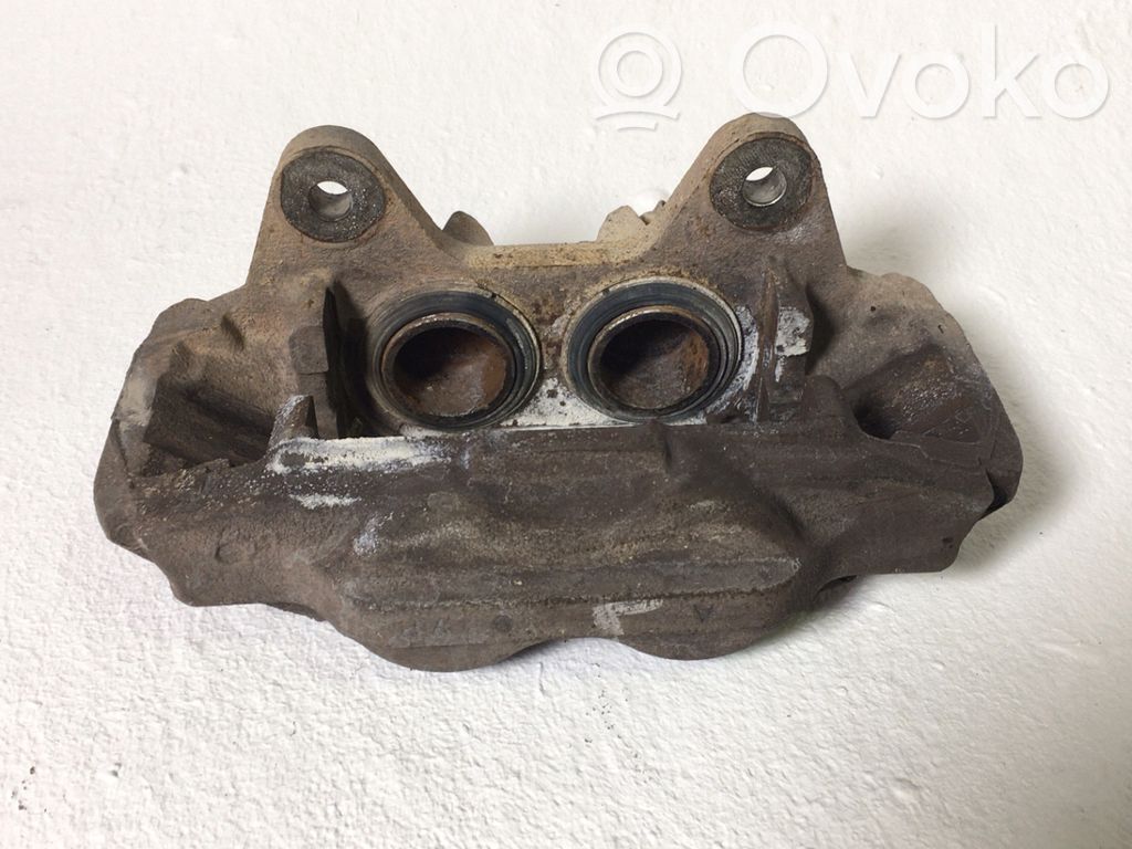 Mitsubishi Montero Bremssattel vorne 