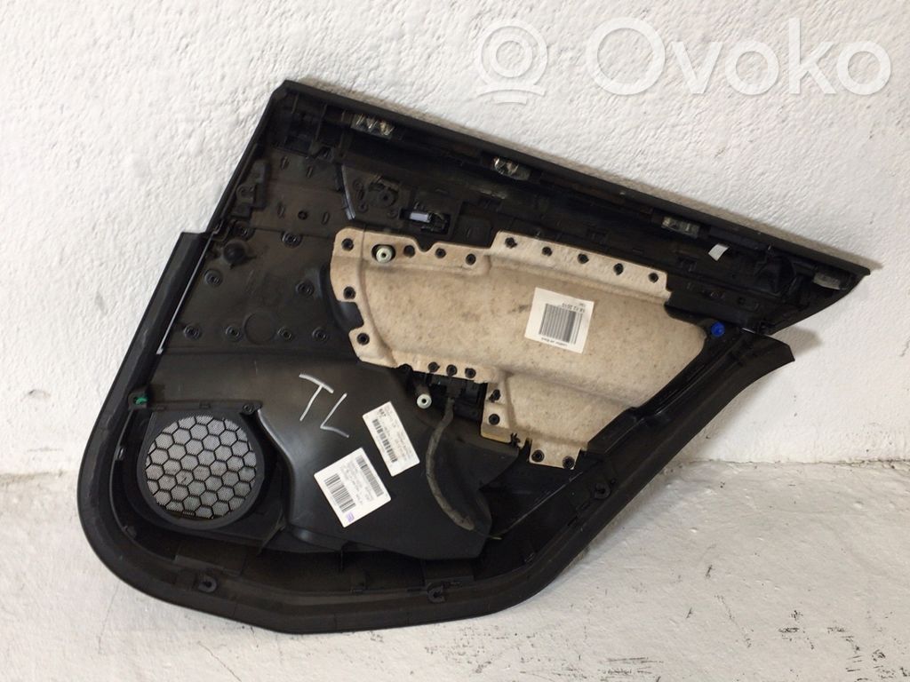 Opel Insignia A Moldura del tarjetero de la puerta trasera