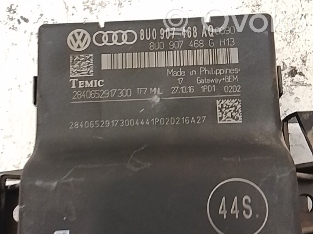 Audi Q3 8U Module de contrôle carrosserie centrale 
