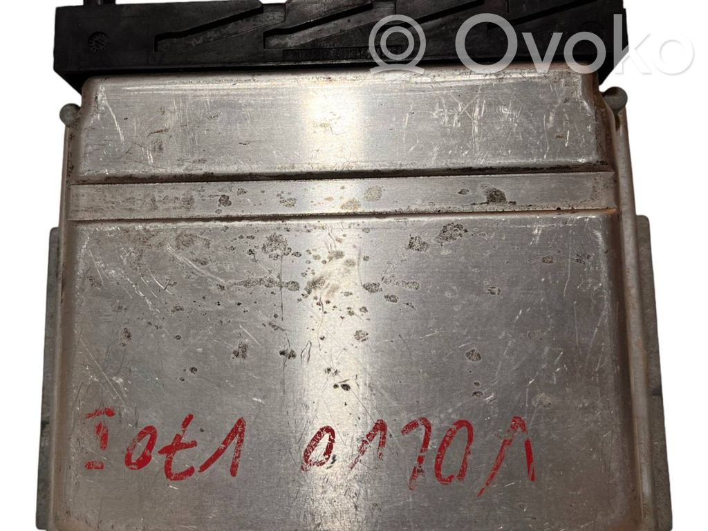 Volvo V70 Engine control unit/module 