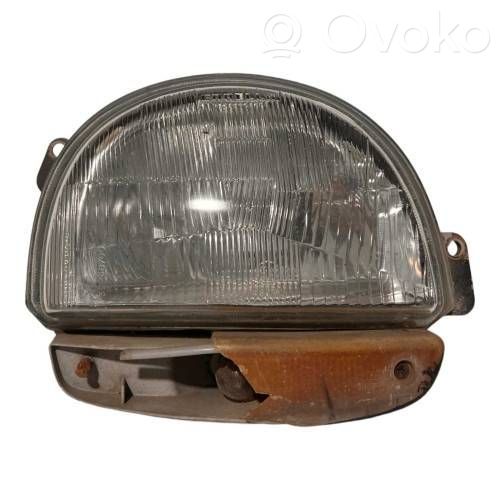 Renault Twingo I Headlight/headlamp 
