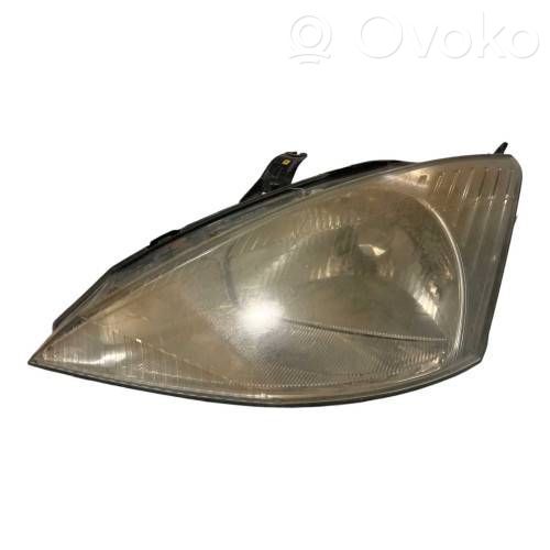 Ford Focus Headlight/headlamp 