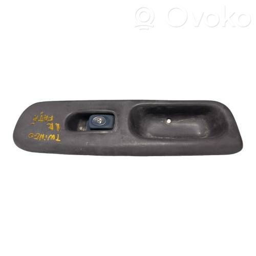 Renault Twingo I Electric window control switch 
