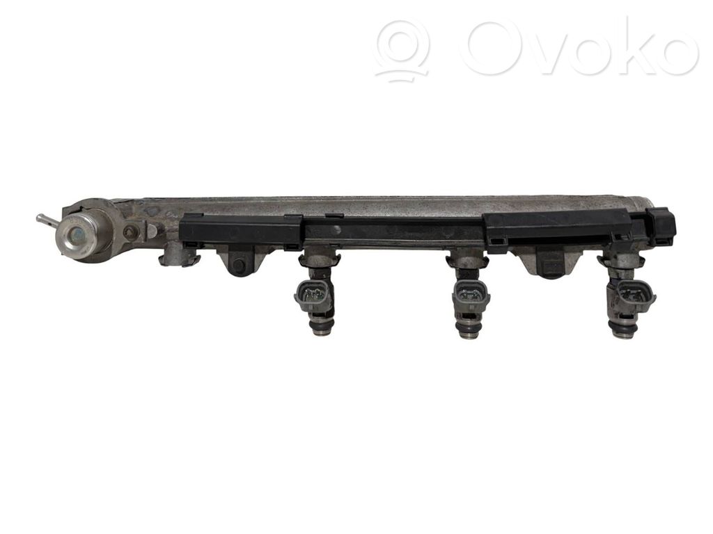 Volkswagen Golf IV Inyector de combustible 