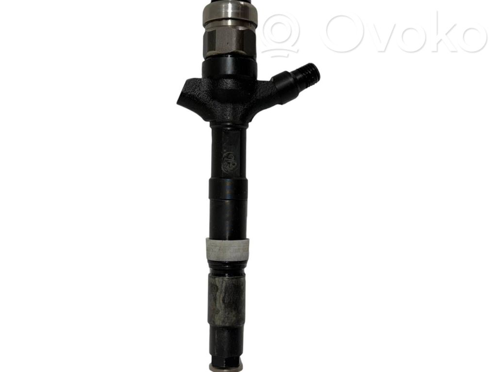Toyota Avensis T250 Inyector de combustible 