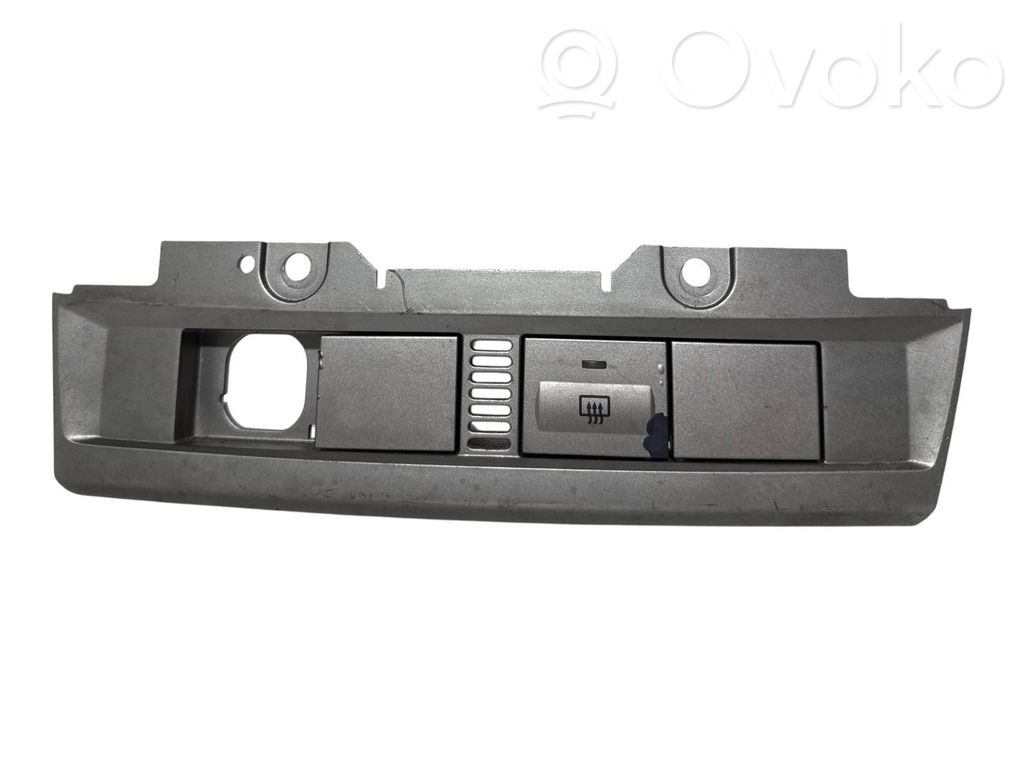 Ford Focus Windscreen/window heater switch 