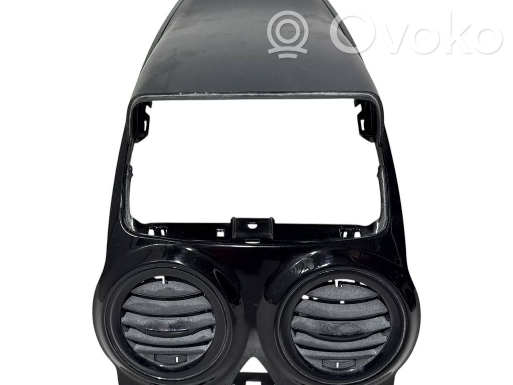 Opel Corsa D Panelės apdailos skydas (centrinis) 