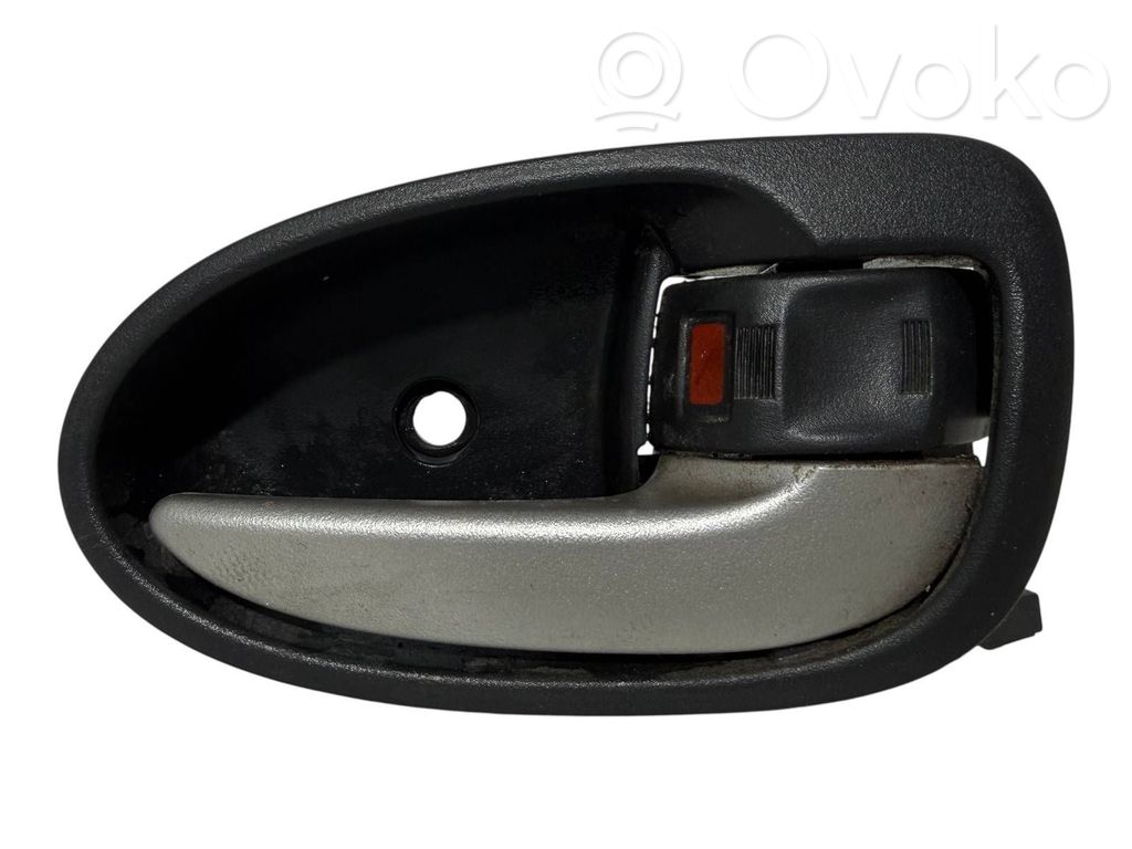 Toyota Yaris Manecilla interna puerta delantera 
