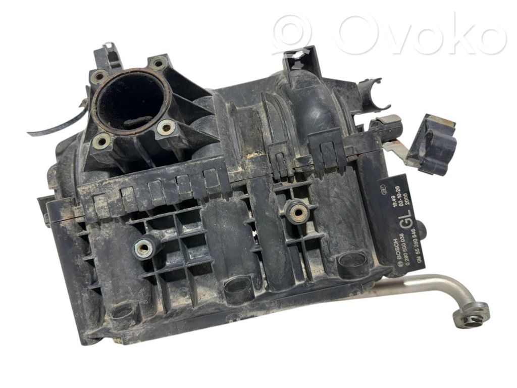 Opel Corsa C Colector de admisión 